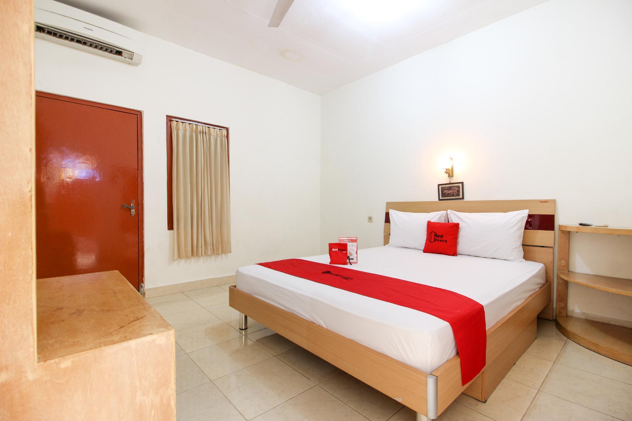 Reddoorz Syariah At Jalan Menteri Supeno Hotel Yogyakarta Eksteriør billede